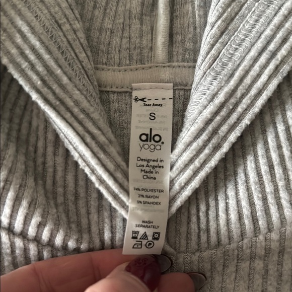 ALO Yoga Gray Muse Hoodie, size small - Picture 2 of 4